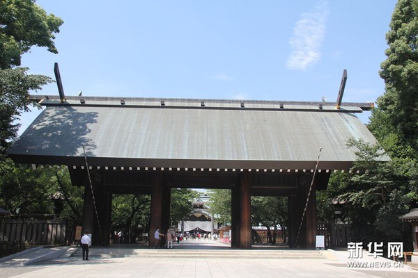 靖國神社大門。