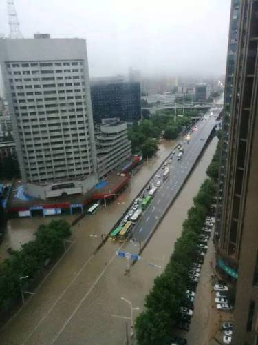 武漢暴雨