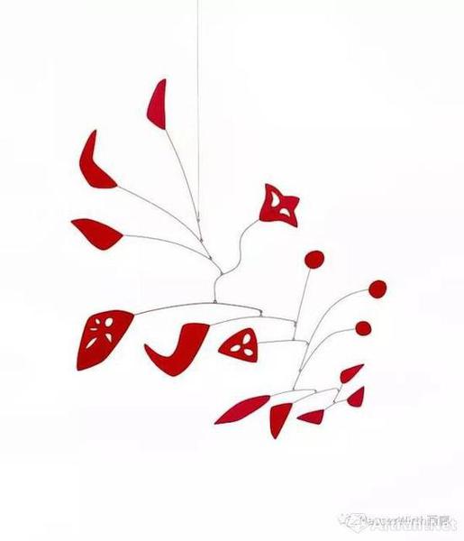 　　亞歷山大·考爾德（Alexander Calder），《紅色的花》（Red Flowers），1954，金屬薄片 鐵絲 油漆，130.8 x 109.2 厘米 / 51 1/2 x 43 英寸。? 考爾德基金會(huì)，紐約 / 2017 ProLitteris，蘇黎世，圖片：考爾德基金會(huì)，豪瑟沃斯