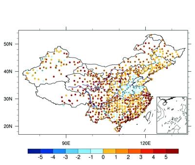 圖1 1960-2013年間夏季高溫日數(shù)的變化趨勢(單位：天/10年)