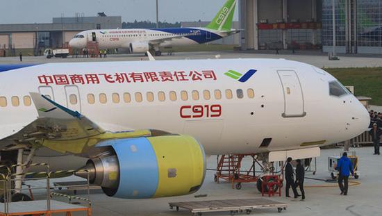 第2架國(guó)產(chǎn)大飛機(jī)C919昨天點(diǎn)火實(shí)驗(yàn) 還與第一架同框