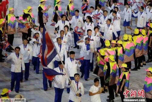 資料圖：2016年里約奧運(yùn)會(huì)上，朝鮮代表團(tuán)入場(chǎng)。