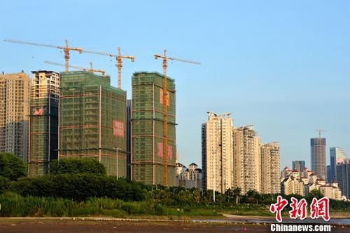 資料圖：正在建設(shè)中的房地產(chǎn)樓盤。<a target='_blank' href='http://www.chinanews.com/'>中新社</a>記者 張斌 攝