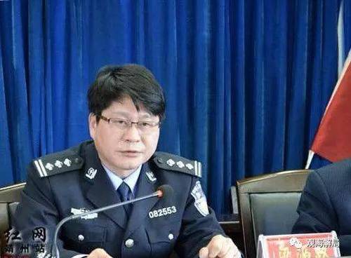 痛心！全國(guó)優(yōu)秀警察 為抓罪犯摔成終身殘疾的他被雙開(kāi)