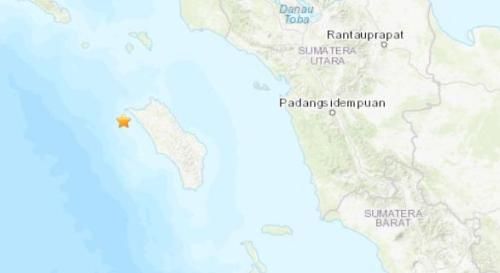 印尼西部附近海域發(fā)生5.0級(jí)地震。(圖片來(lái)源：美國(guó)地質(zhì)勘探局網(wǎng)站截圖)