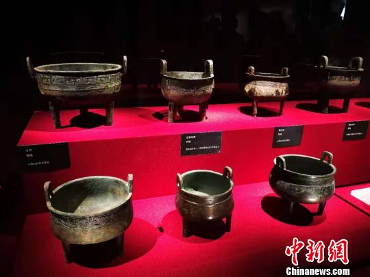 山西青銅博物館展品?！罱苡?攝