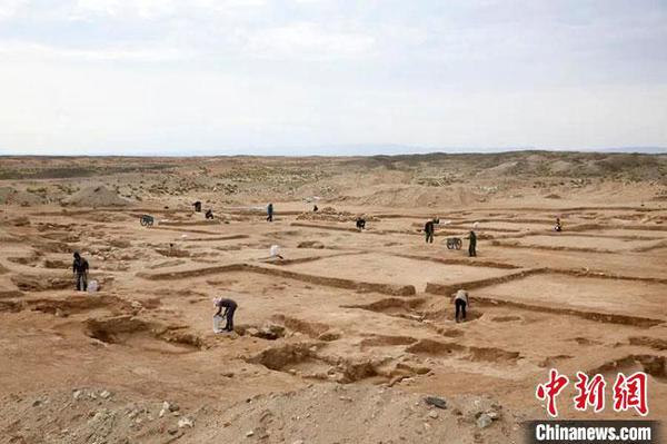 圖為敦煌旱峽玉礦遺址考古發(fā)掘現(xiàn)場。(資料圖)甘肅省文物考古研究所供圖