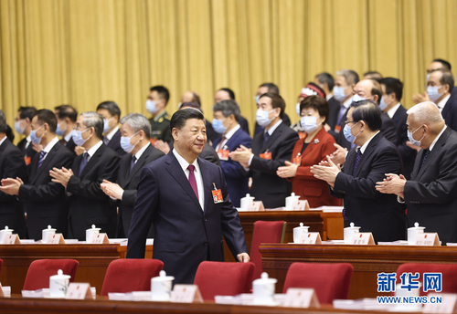 3月5日，第十三屆全國人民代表大會第四次會議在北京人民大會堂開幕。這是習(xí)近平步入會場。 新華社記者 鞠鵬 攝