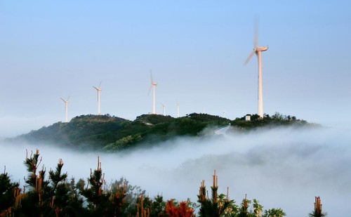 煙臺市福山區(qū)臧家莊風(fēng)電場（任夢雪 攝）