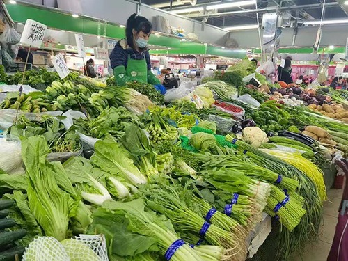 圖說：北京某菜市場蔬菜供應充足。